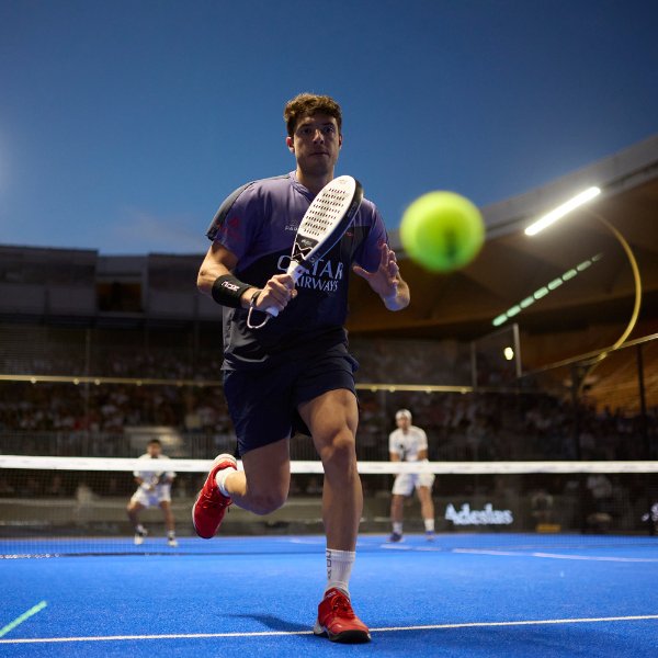 Agustín Tapia se proclama campeón del Asunción Premier Padel P2 - NOX