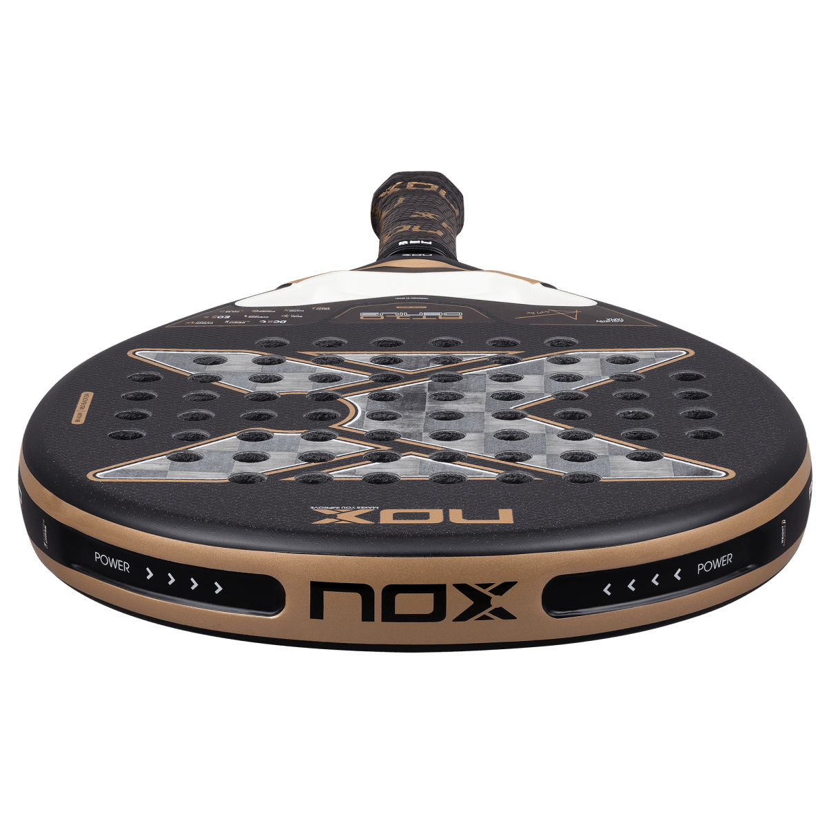 AT10 Genius 18K 2026 by Agustín Tapia